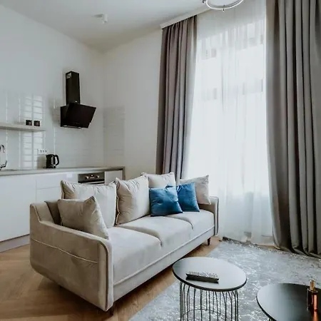 Lavilla Osijek Buitenkant foto