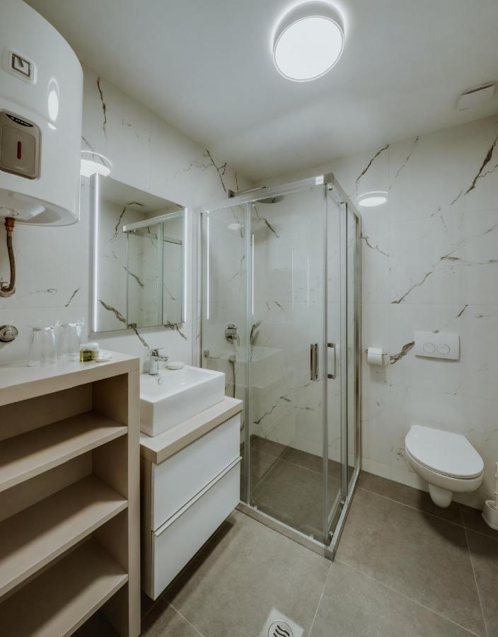 Lavilla Apartment