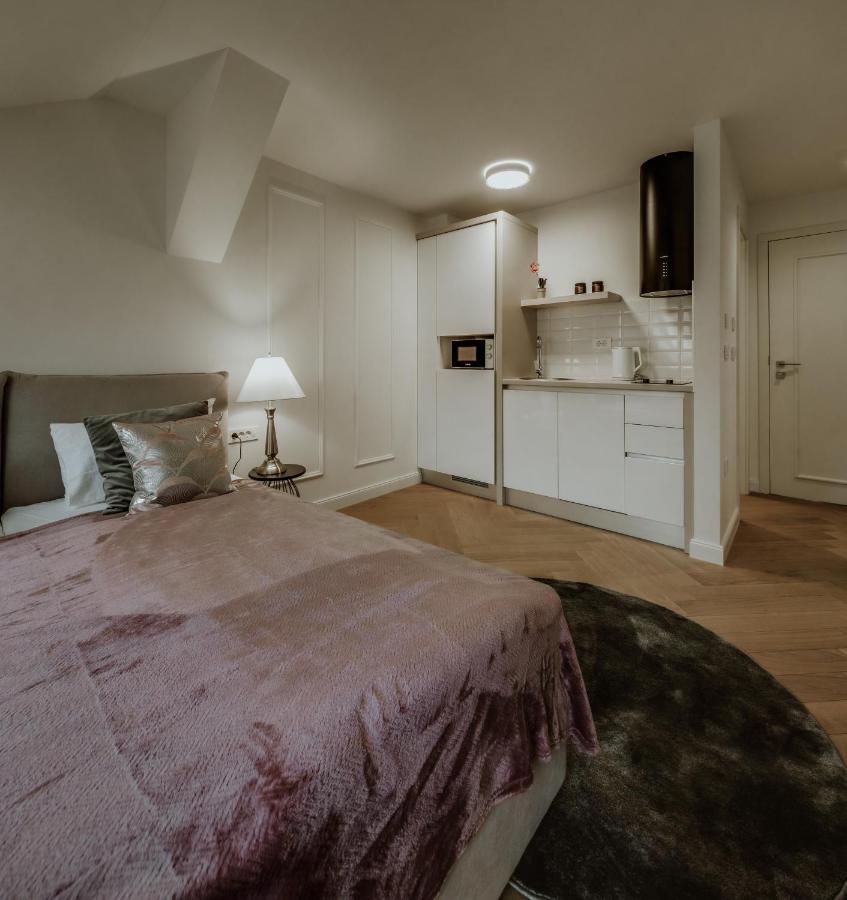 Lavilla Apartment
