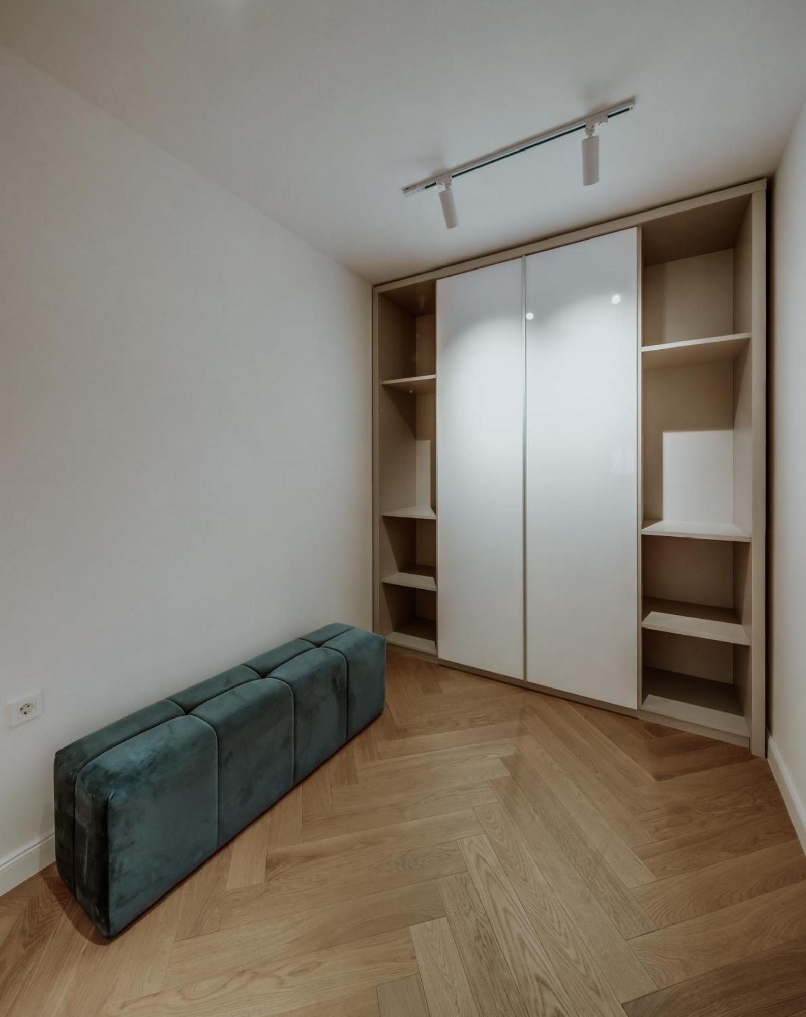 Lavilla Apartment *