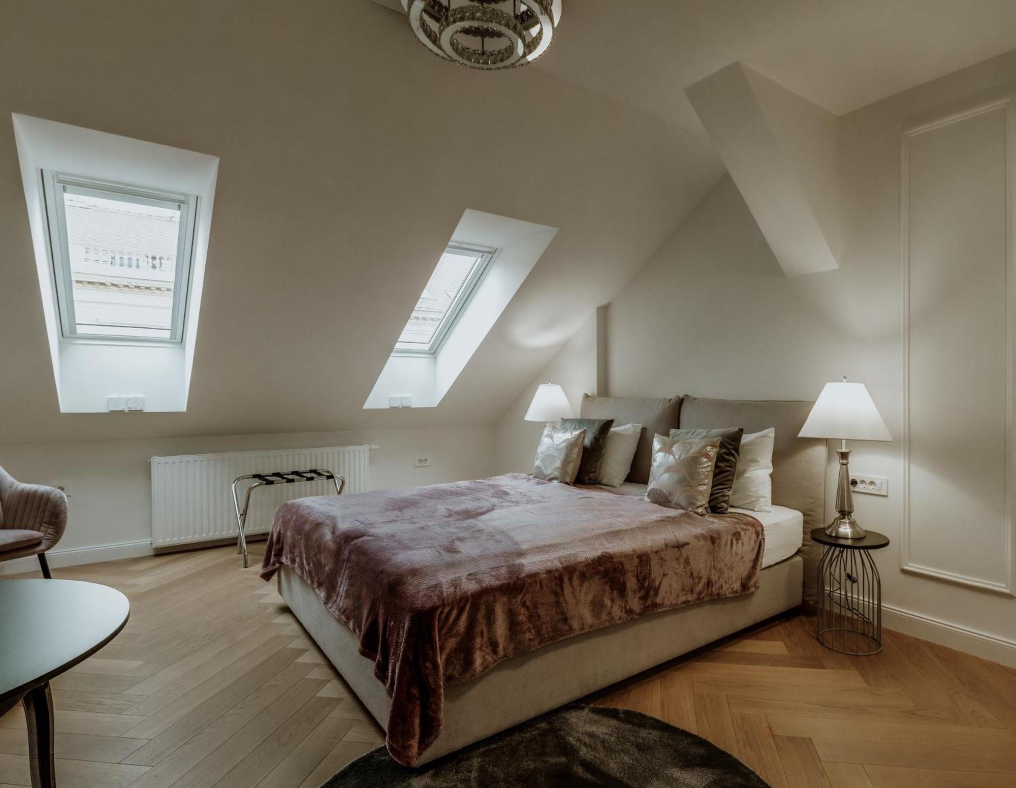 Lavilla Apartment *